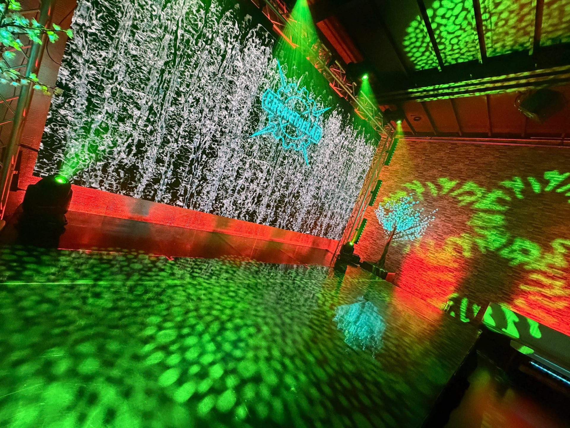 LED, color, and moving light working together.